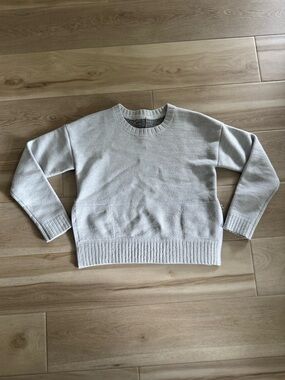 Lululemon Crewneck Sweater - Slightly Cropped